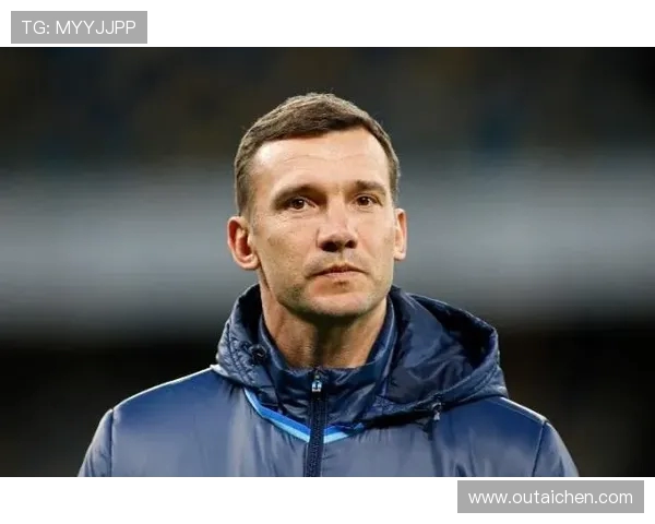 安德烈·舍甫琴科：从足球场上的传奇到生活中的坚韧人物