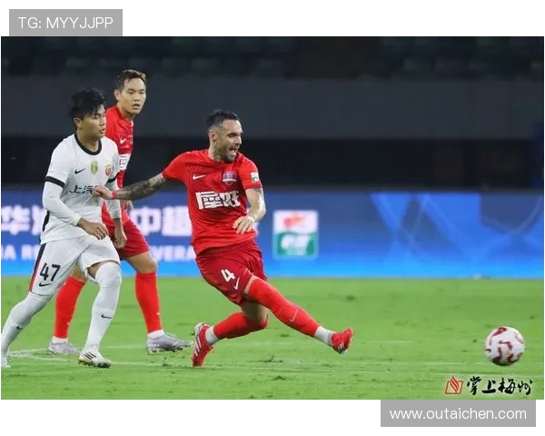 梅州客家主场鏖战劲敌聚焦球队崛起之路与胜利关键因素解析